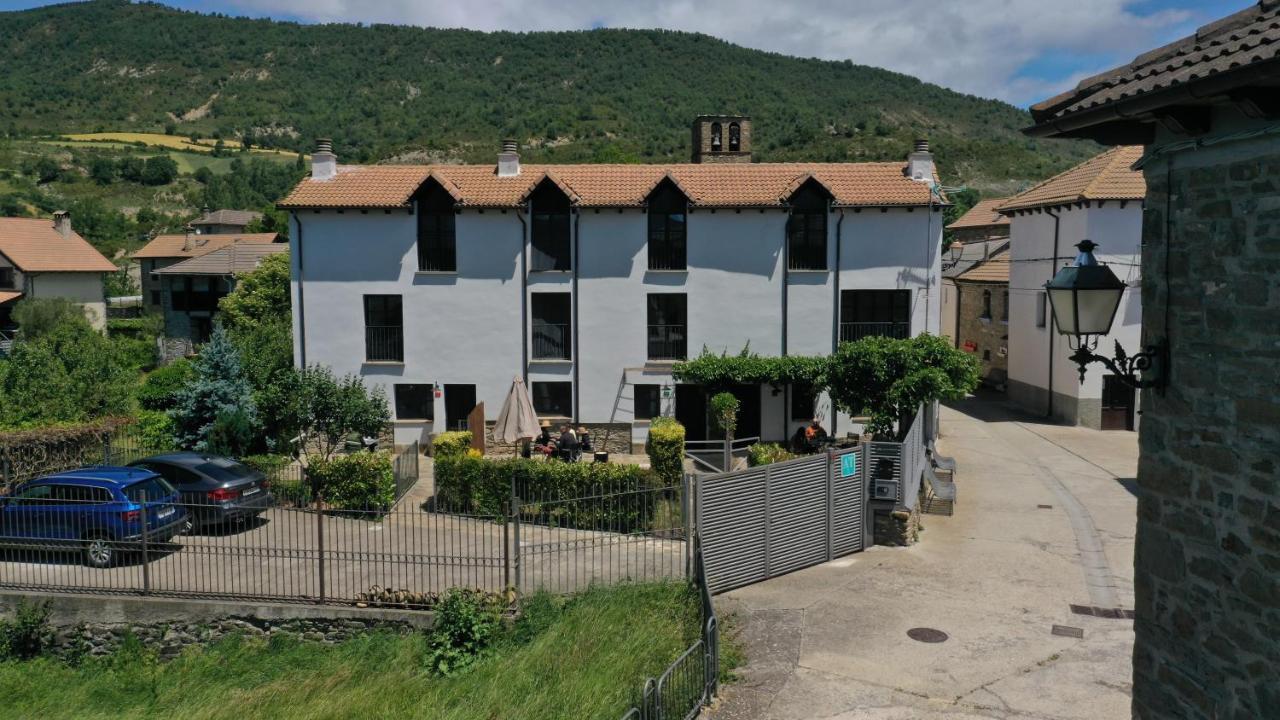 شقة Casas Pirineos Sabiñánigo المظهر الخارجي الصورة