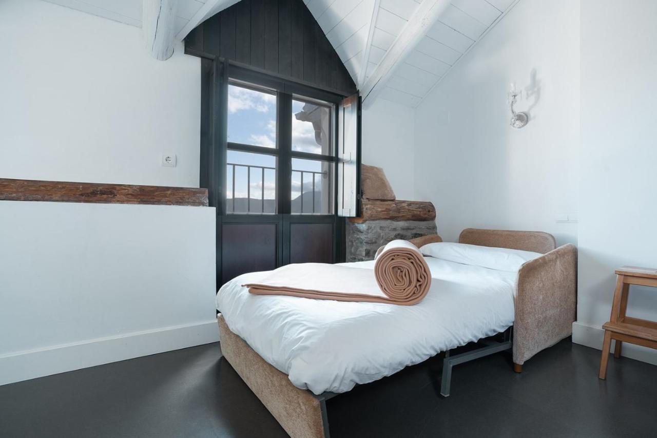 شقة Casas Pirineos Sabiñánigo المظهر الخارجي الصورة